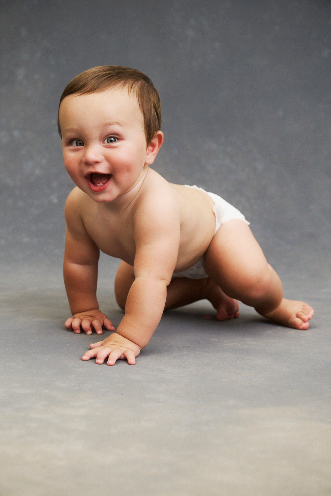 Crawling baby in Lovekins TriplePro Bio nappy